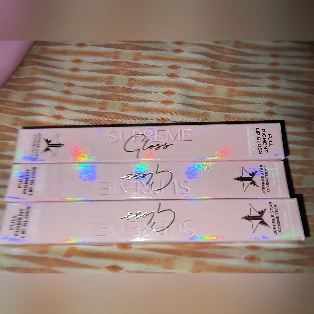 Jeffree Star Supreme Gloss Trio in Holographic Pink